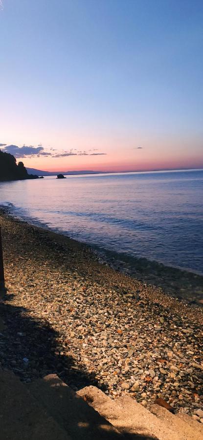 Βίλα Κατερίνα - Villa Katerina Kokkino Nero Bagian luar foto