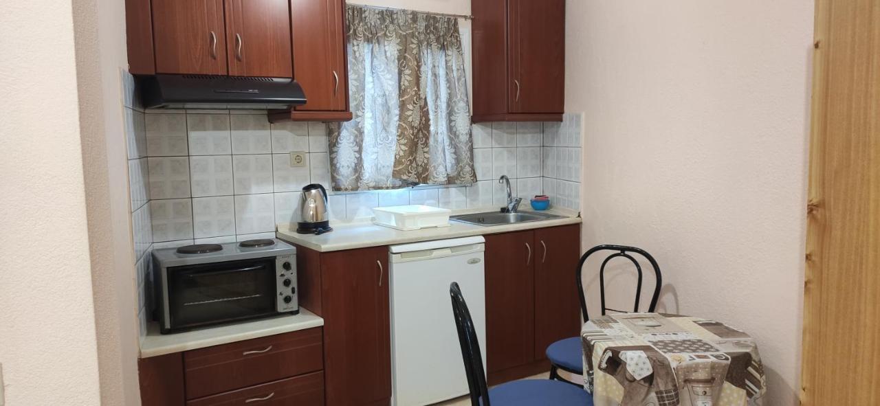Βίλα Κατερίνα - Villa Katerina Kokkino Nero Bagian luar foto