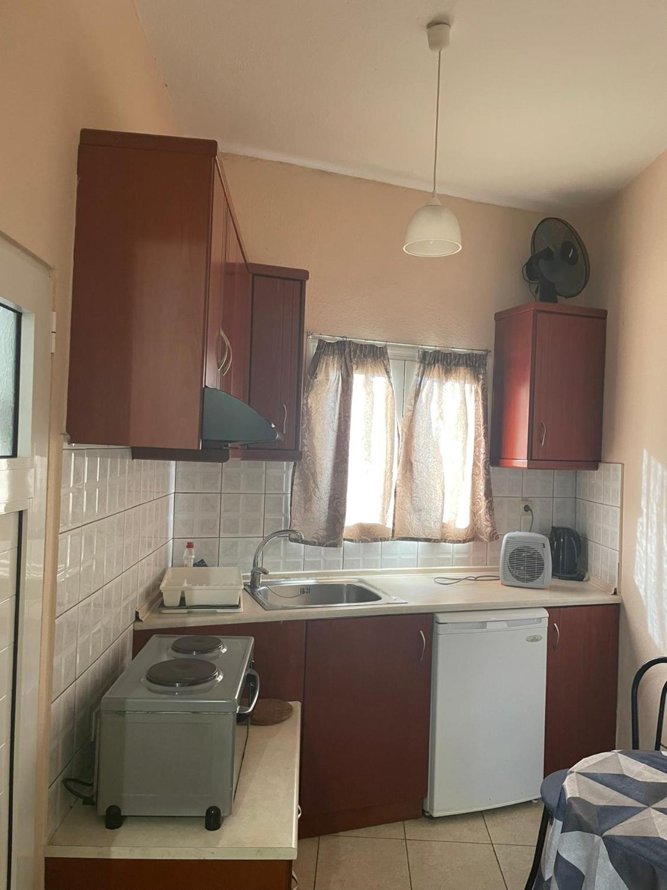 Βίλα Κατερίνα - Villa Katerina Kokkino Nero Bagian luar foto